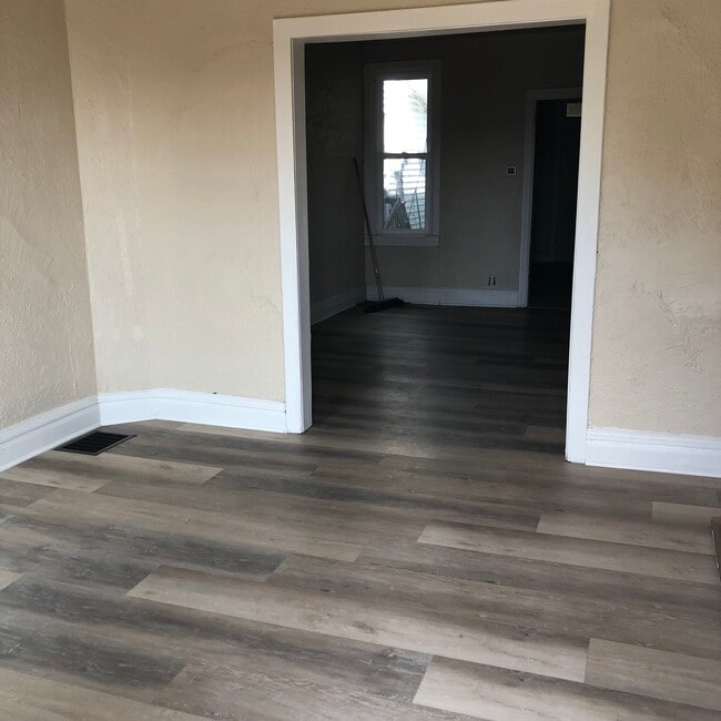 property at 2124 Greenwood St