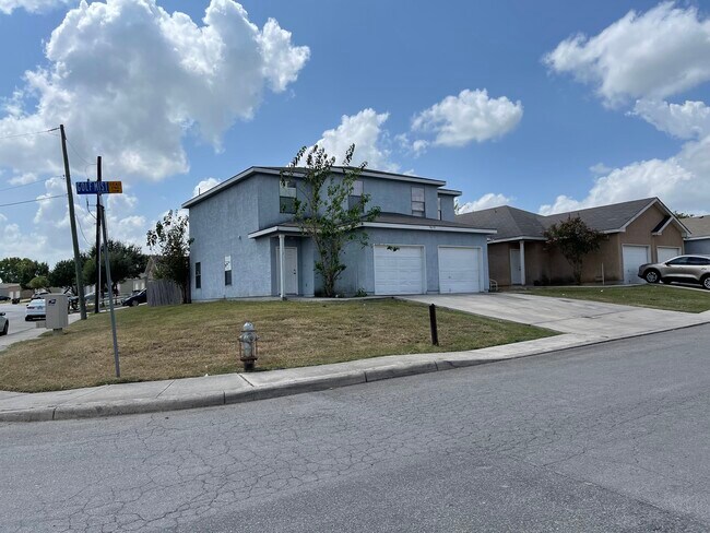 property at 5630 Golf Mist