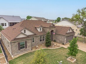 105 Cruising Oak St in San Marcos, TX - Building Photo - Building Photo