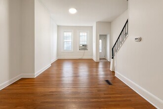 5841 Race St in Philadelphia, PA - Building Photo - Building Photo
