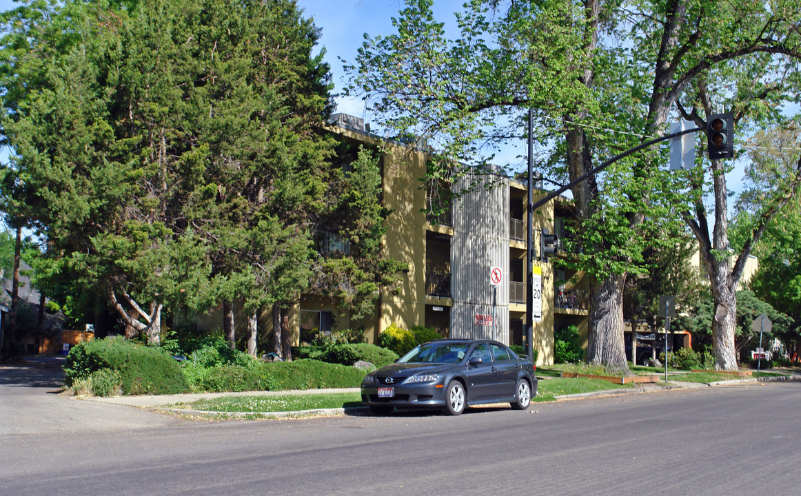 Salud Condominiums in Boise, ID - Foto de edificio