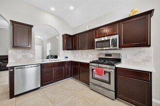 20415 Summer Jasmine Way in Katy, TX - Foto de edificio - Building Photo