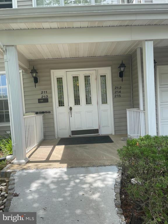 211 Sonnett Pl in Trenton, NJ - Building Photo - Building Photo