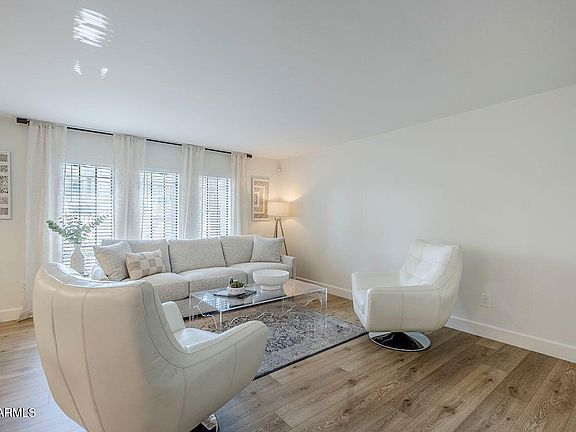 5201 N 24th St in Phoenix, AZ - Foto de edificio - Building Photo