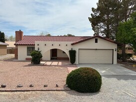 1201 Daytona St in Pahrump, NV - Building Photo