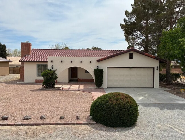 property at 1201 Daytona St