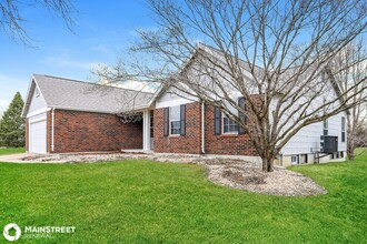 821 Keeneland Rd in Florissant, MO - Building Photo - Building Photo