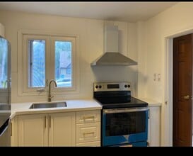 17 Boem Av in Toronto, ON - Building Photo - Building Photo