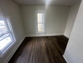 2902 S 19th St in St. Joseph, MO - Building Photo - Building Photo