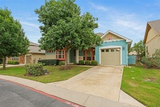 11108 Railway Ln in Austin, TX - Building Photo - Building Photo