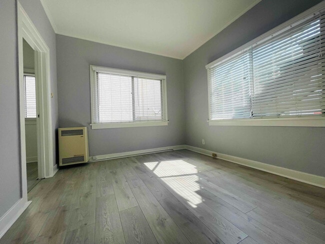 240 S Reeves Dr in Beverly Hills, CA - Building Photo - Building Photo