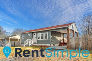 1433 California St in Woodbridge, VA - Building Photo