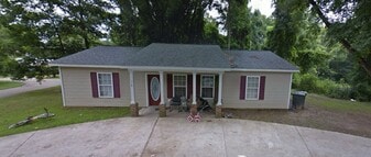 118 Leeper Dr in Nettleton, MS - Building Photo