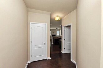 182 Townview Dr in Woodstock, GA - Building Photo - Building Photo