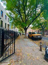 203 Moffat St in Brooklyn, NY - Building Photo - Building Photo