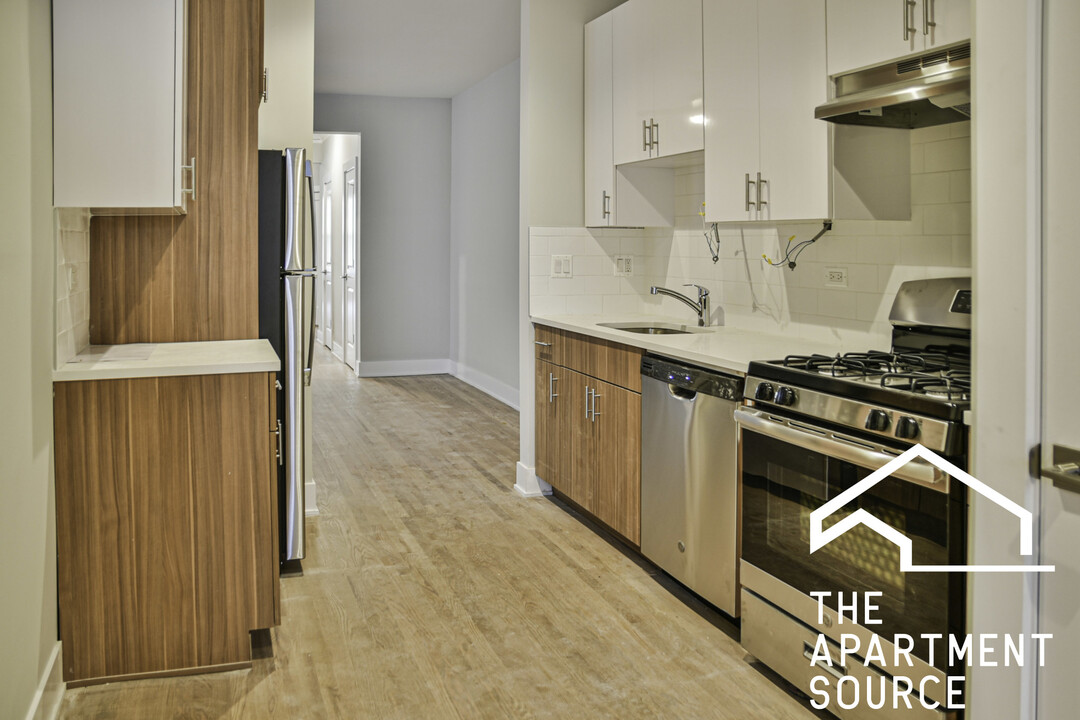 5943 N Magnolia Ave in Chicago, IL - Building Photo