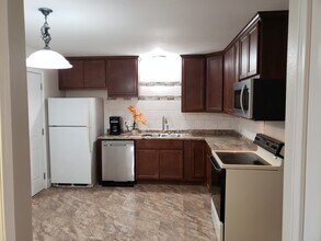 5825 Balsam Rd, Unit 3 in Madison, WI - Building Photo - Building Photo