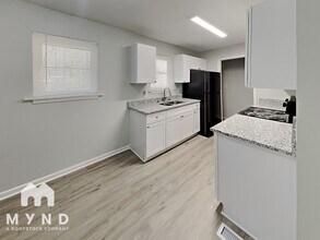 3457 White Oak Ct in Winston, GA - Foto de edificio - Building Photo