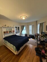 33 Stone Ave, Unit 1 in Somerville, MA - Building Photo - Building Photo
