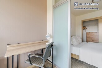 3920 Stone Way N, Unit SI FL3-ID856 in Seattle, WA - Foto de edificio - Building Photo