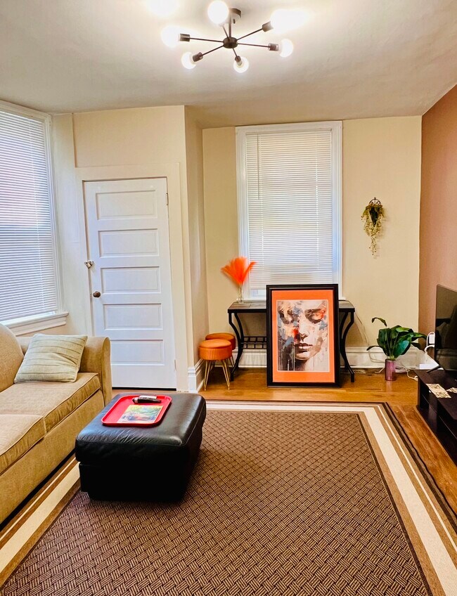 40 Chalfonte Ave, Unit #1 in Pittsburgh, PA - Building Photo - Building Photo
