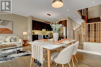 52 Arkose St in Ottawa, ON - Building Photo - Building Photo