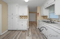 1318 Pointer Dr SW photo'