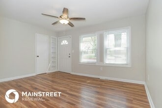 12712 10th St in Grandview, MO - Building Photo - Building Photo