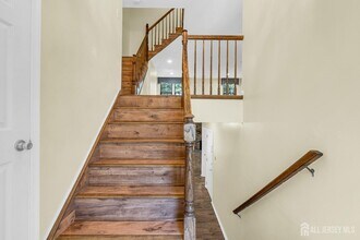 3604 Springbrook Dr in Edison, NJ - Building Photo - Building Photo