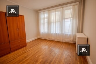28 Quint Ave, Unit 18 in Boston, MA - Foto de edificio - Building Photo