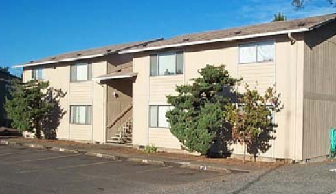 Fernwood Apartments in Springfield, OR - Building Photo - Building Photo