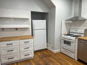 10 Union Ave in Boston, MA - Foto de edificio - Building Photo