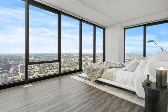31 E Roosevelt Rd, Unit 5306 in Chicago, IL - Building Photo - Building Photo