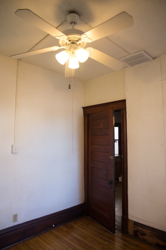 1309 E Hennepin Ave, Unit 2 in Minneapolis, MN - Building Photo - Building Photo
