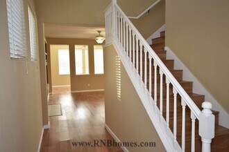 12 Amarillo Ct in Sacramento, CA - Building Photo - Building Photo