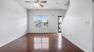 4006 Clinton Ln in Spring Hill, TN - Building Photo - Building Photo