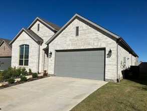 2208 13th St in Argyle, TX - Building Photo - Building Photo