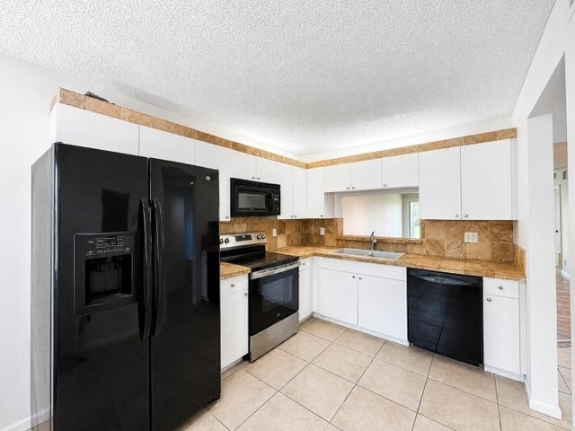 340 NW 67th St