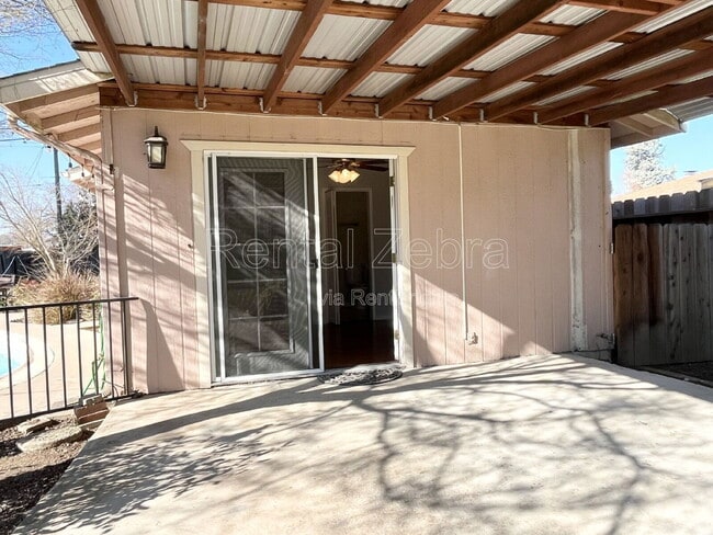 687 Vallie Ct in Merced, CA - Building Photo - Building Photo