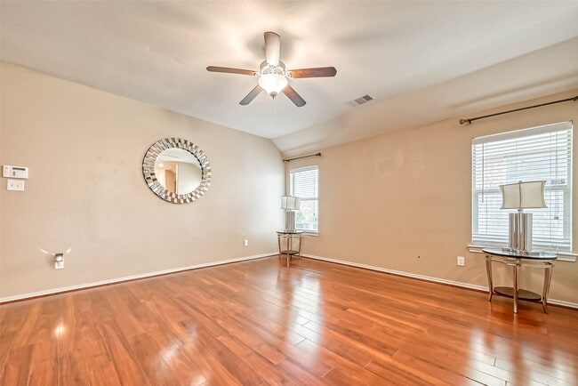 6725 Strawberry Brook Ln in Dickinson, TX - Building Photo - Building Photo