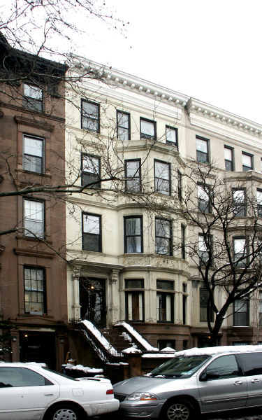 69 8th Ave in Brooklyn, NY - Building Photo