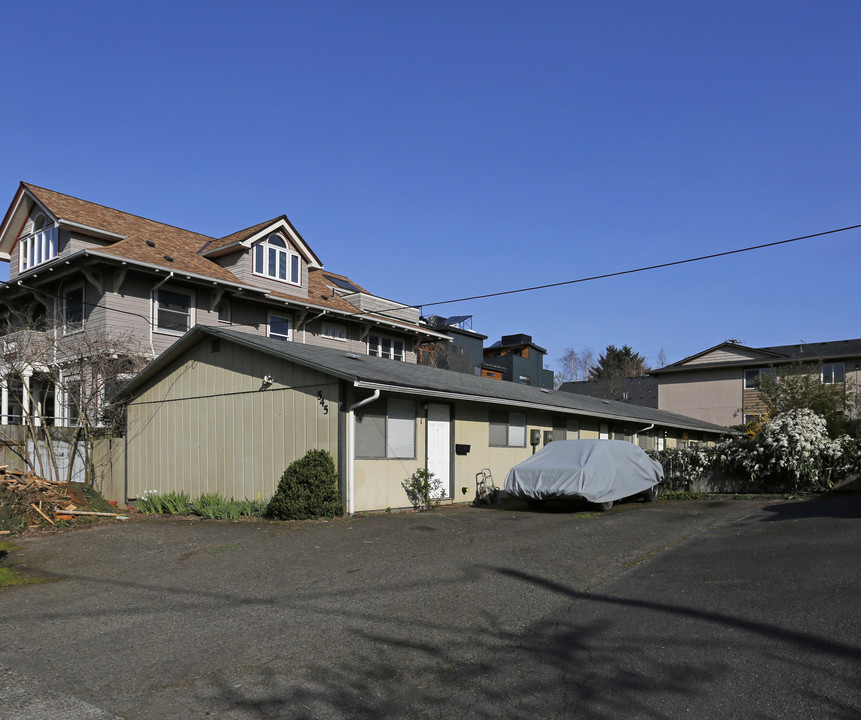 545-605 NE Thompson St in Portland, OR - Building Photo