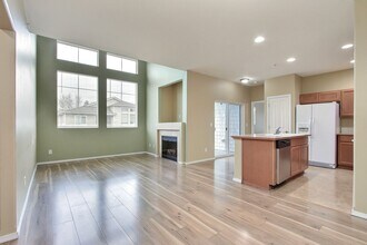 2280 Bobs Hollow Ln in Dupont, WA - Building Photo - Building Photo