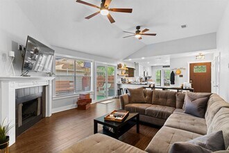 27 Barnstable Pl in Spring, TX - Building Photo - Building Photo