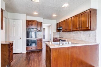 4933 Glenscape Trail in Fort Worth, TX - Building Photo - Building Photo