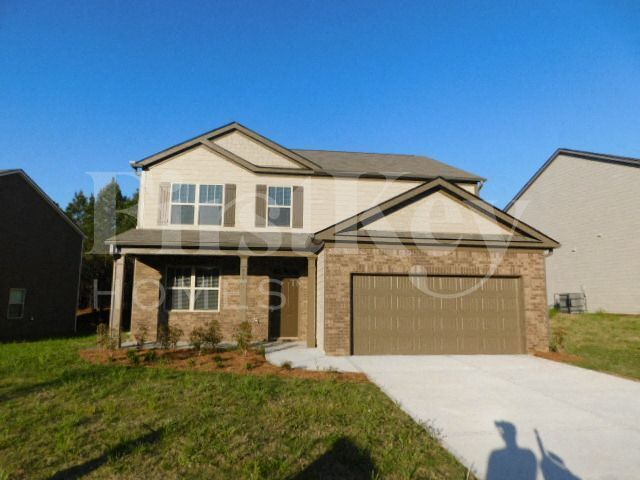 450 Lake Ridge Ln in Fairburn, GA - Building Photo