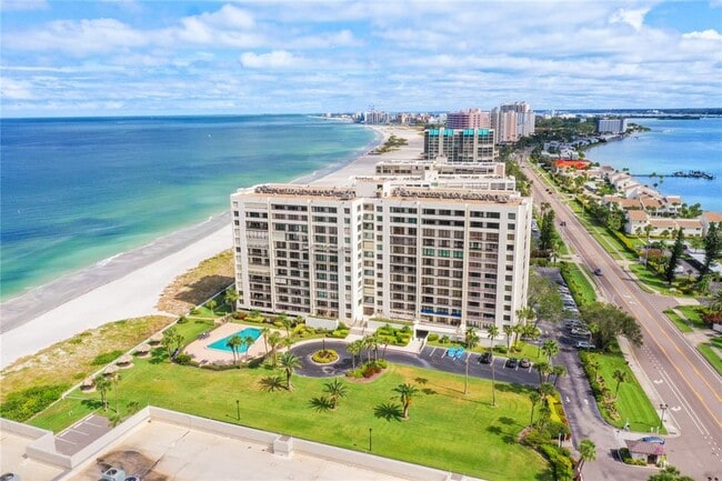 1460 Gulf Blvd in Clearwater, FL - Building Photo - Building Photo