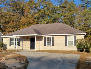 3572 Confederate Dr in Macon, GA - Building Photo - Building Photo