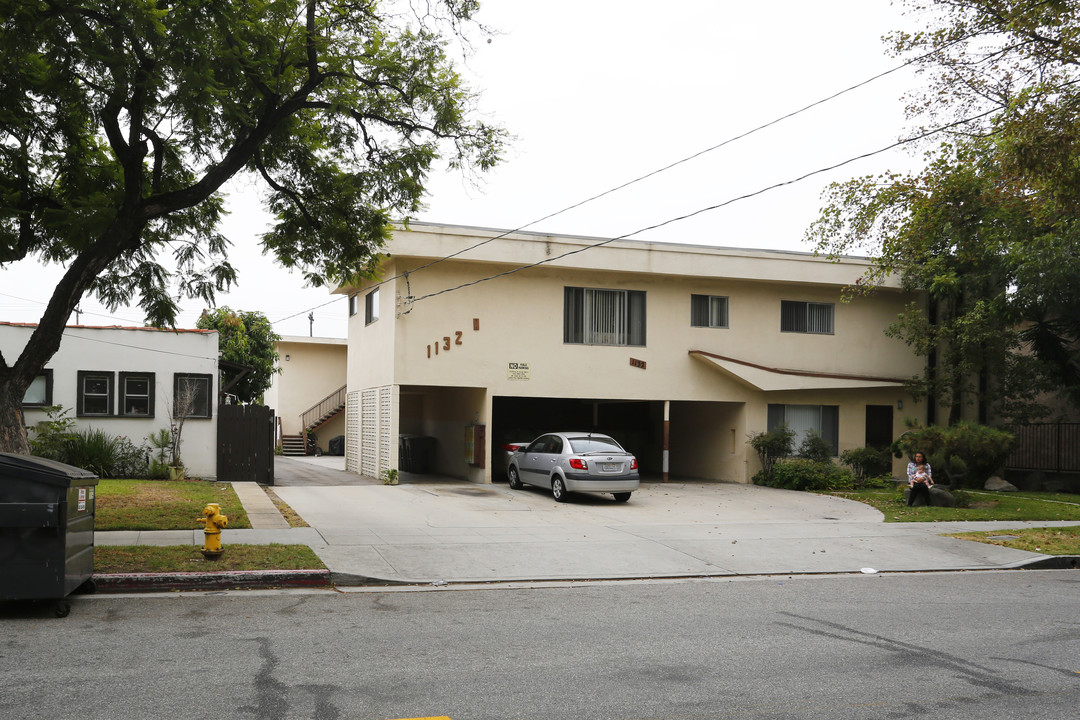 1132 E California Ave in Glendale, CA - Building Photo