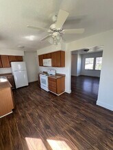 25 E Gray St in Des Moines, IA - Building Photo - Building Photo